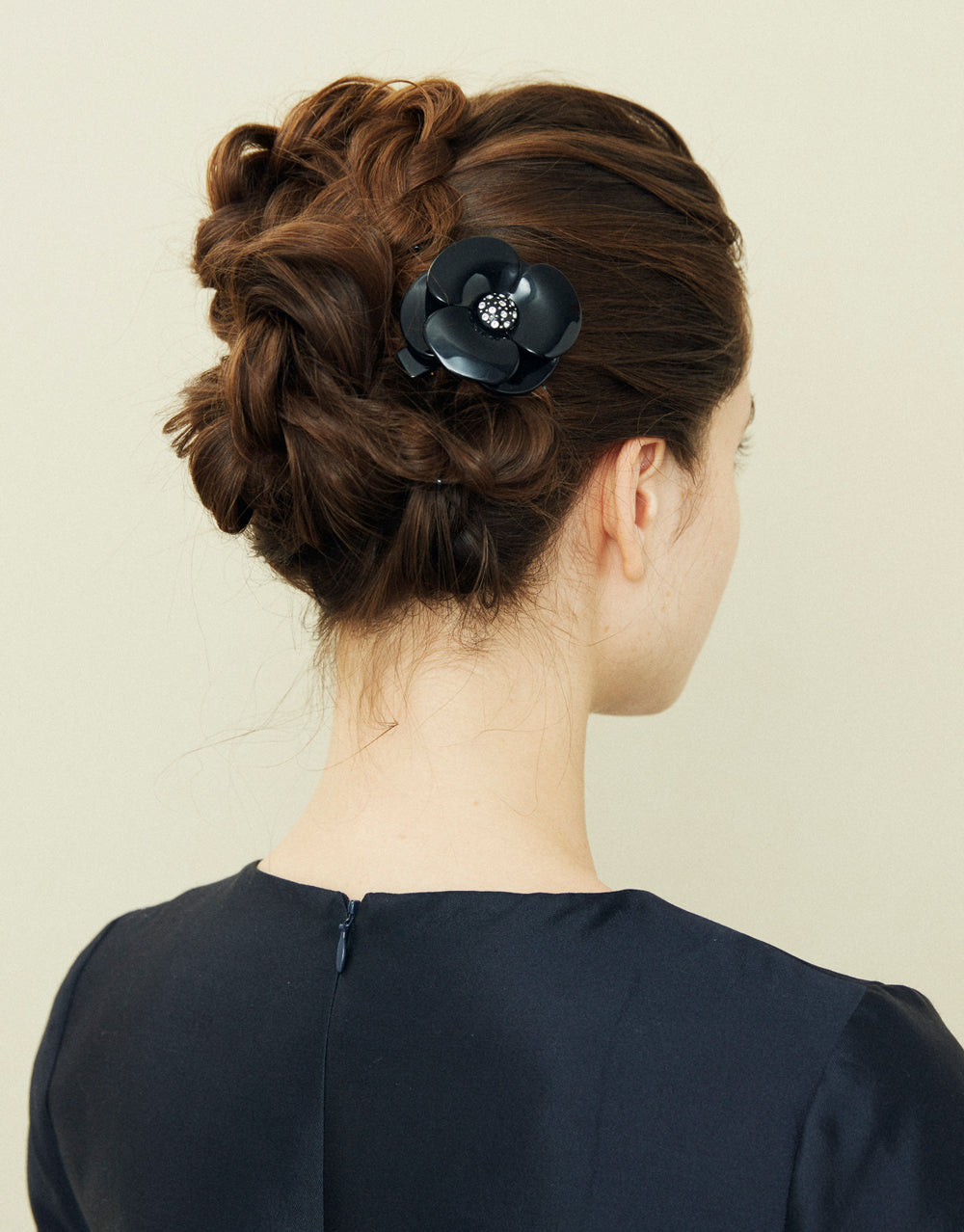 Small Camelia acetate barette