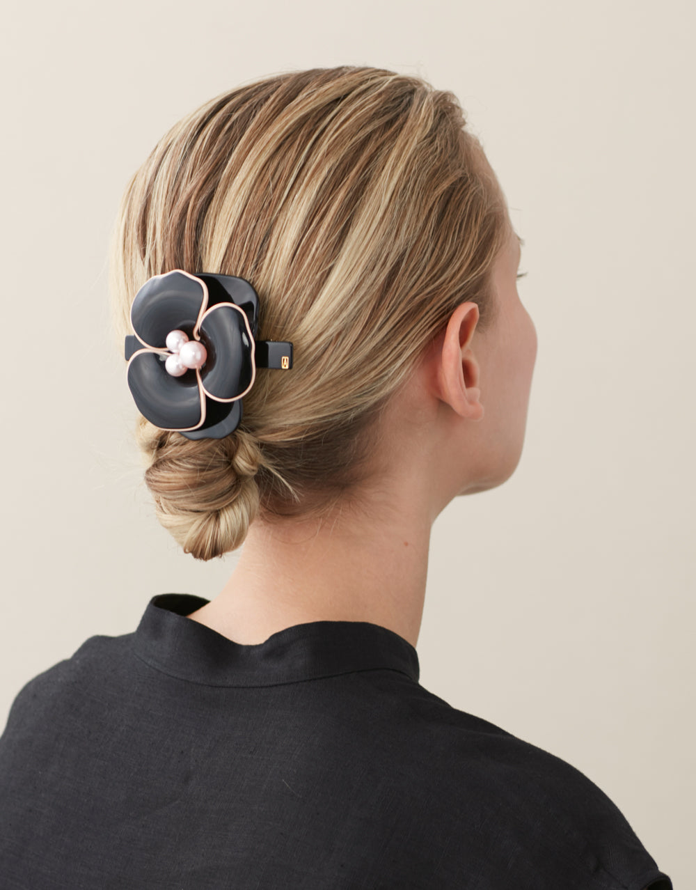 Camelia Acetate Barette