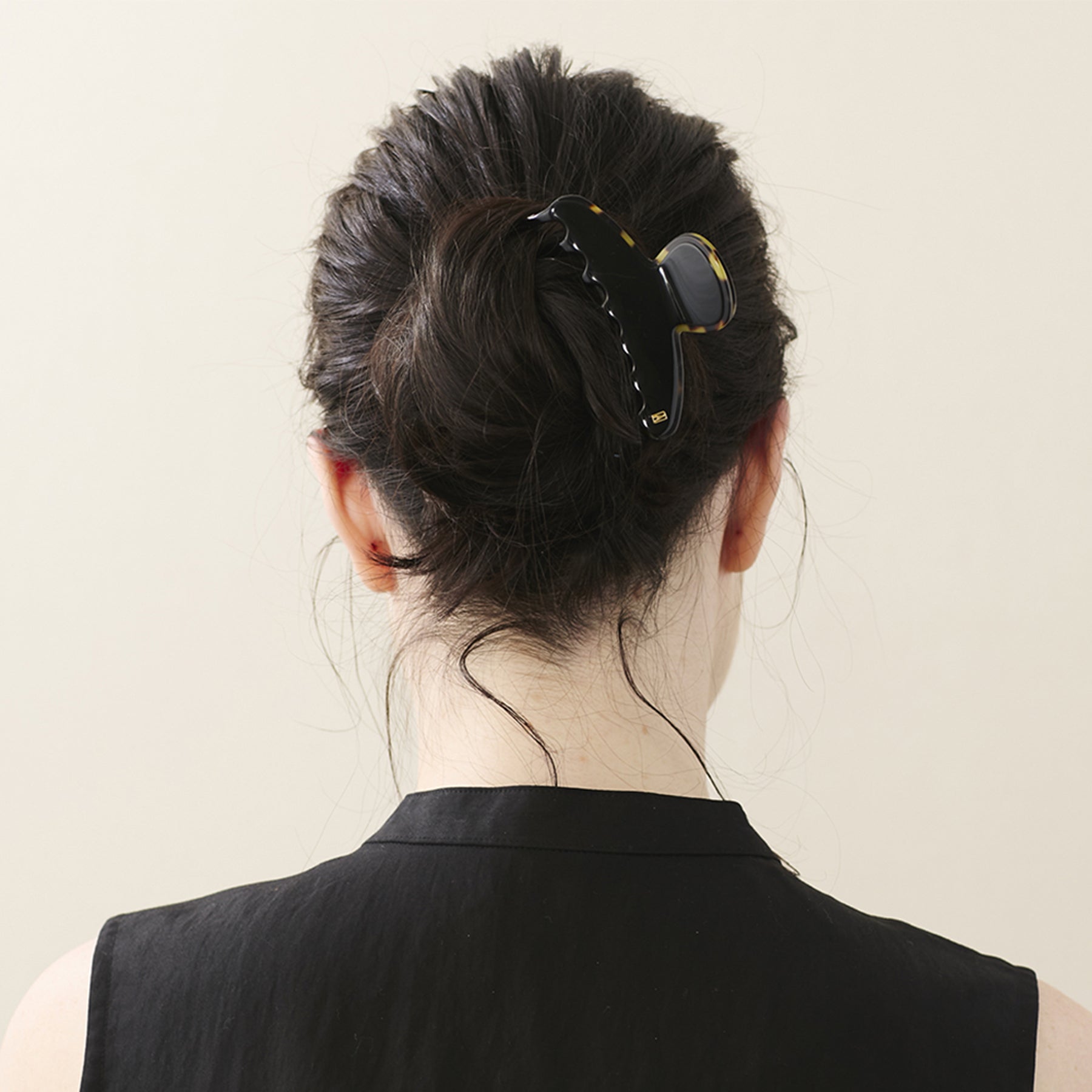 Notre Dame Acetate Hair Claw Clip