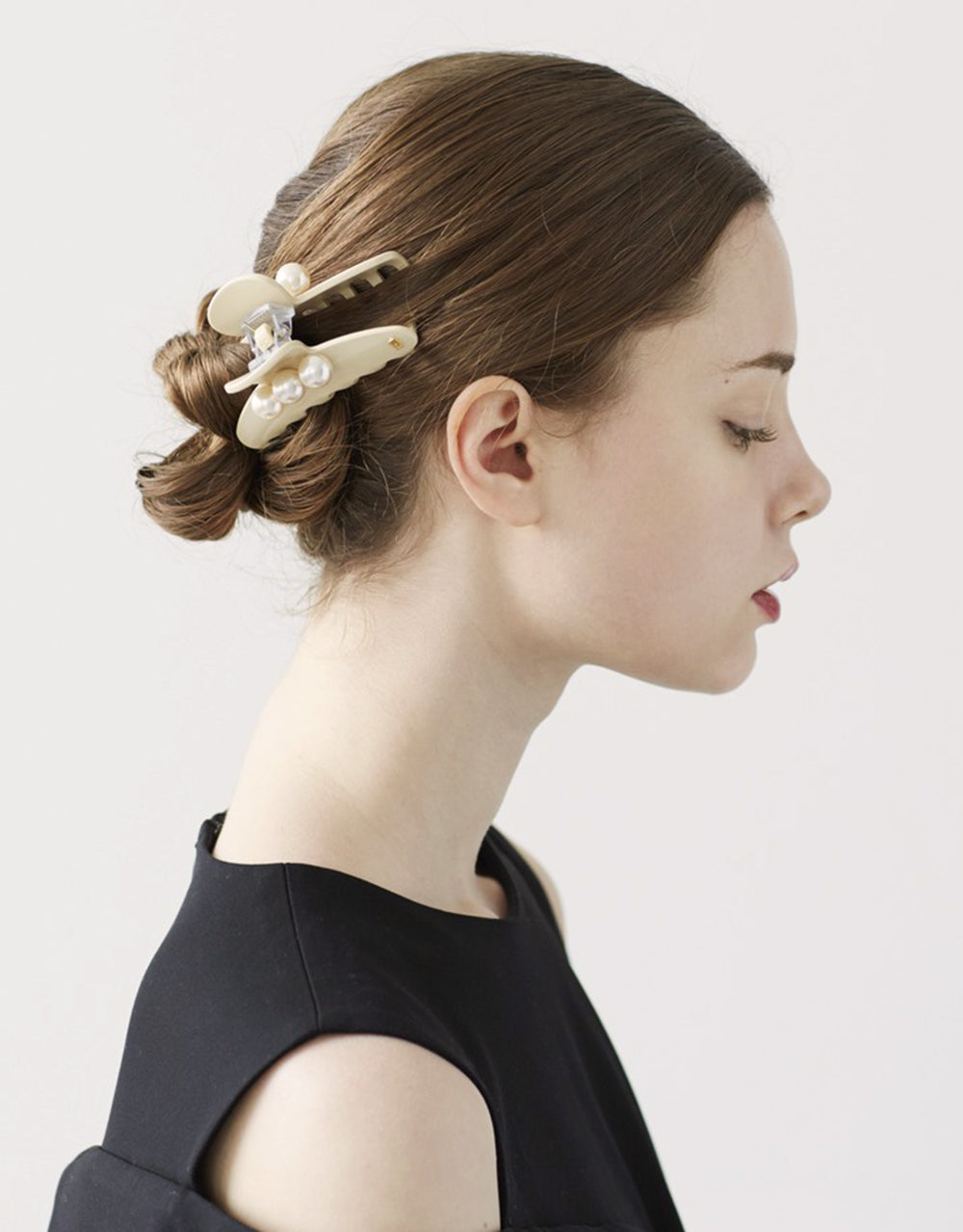 Pearl Claw Clip