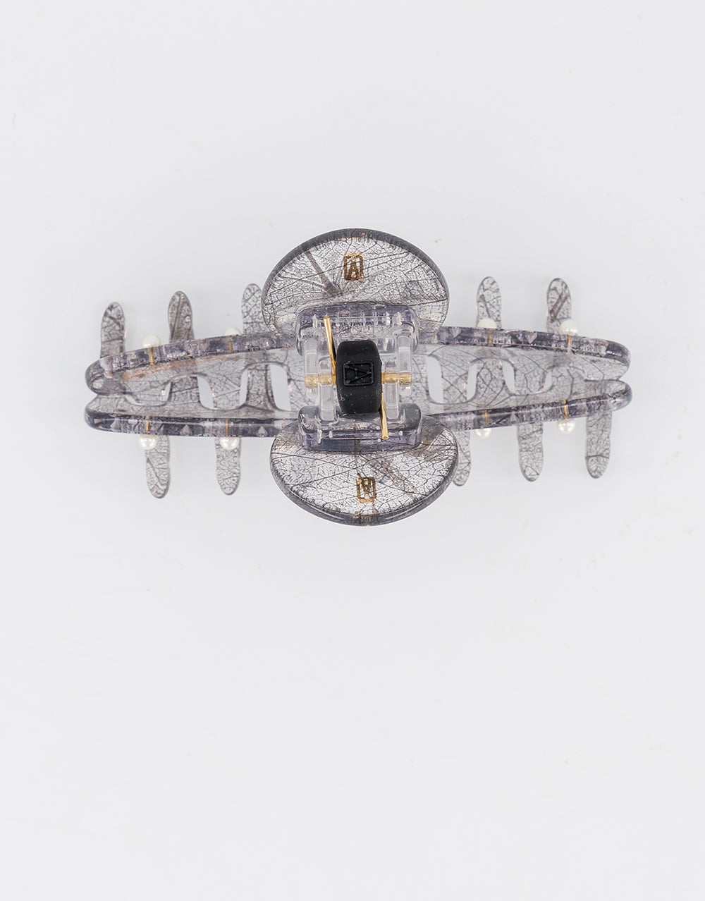 Acetate and pearls Boheme claw clip