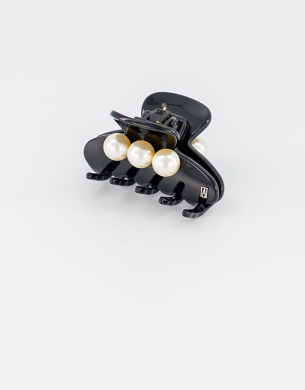 Small Oversize Acetate and Pearl Hair Clip
