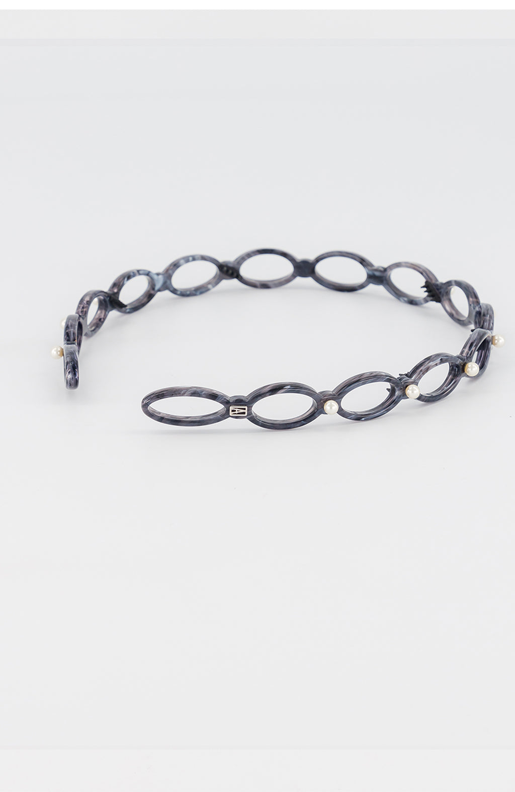 Cutout Ultracomfort Acetate And Pearls Headband