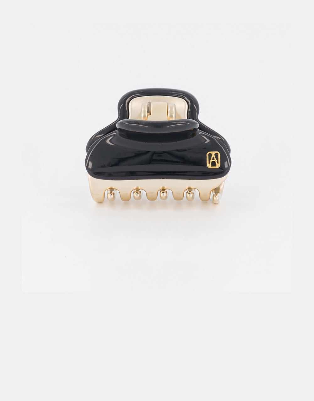 The Classic Vendome Claw Clip Small