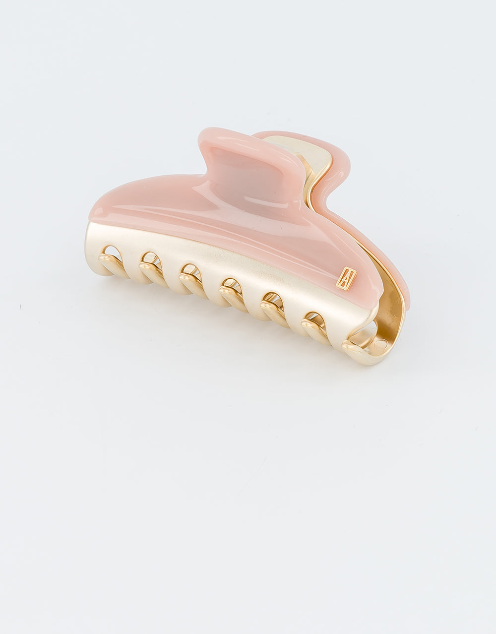 Vendome Medium Hair Claw Clip