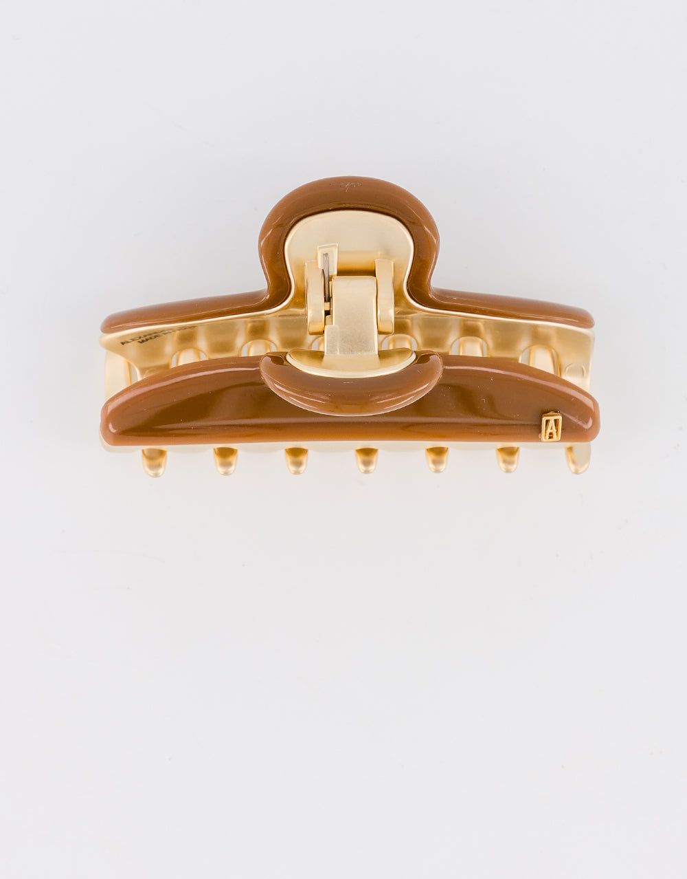Vendome Medium Hair Claw Clip