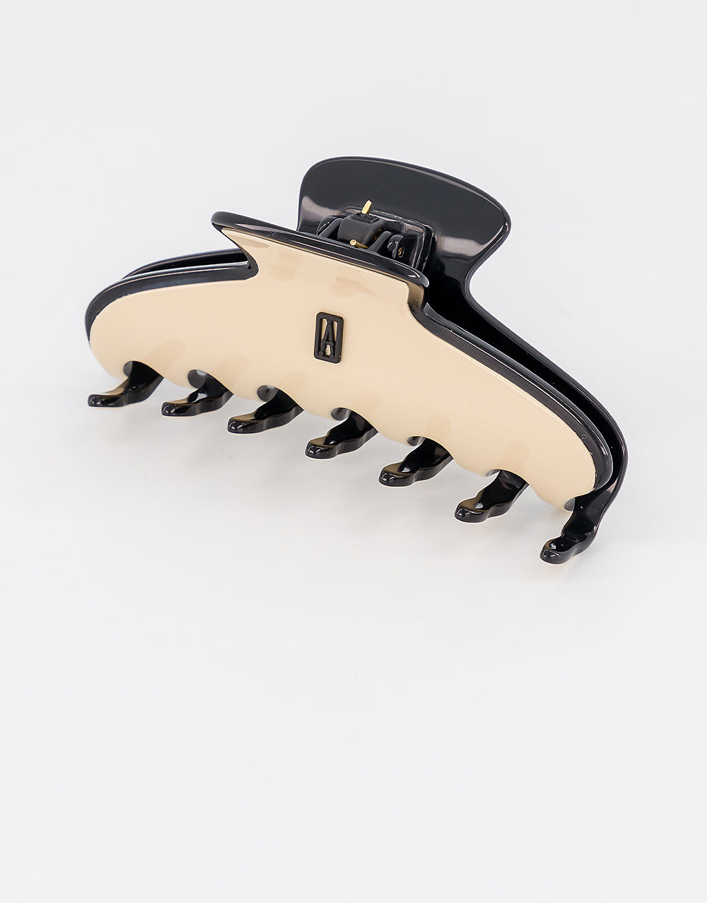 Ambassadrice Large Acetate Hair Clip