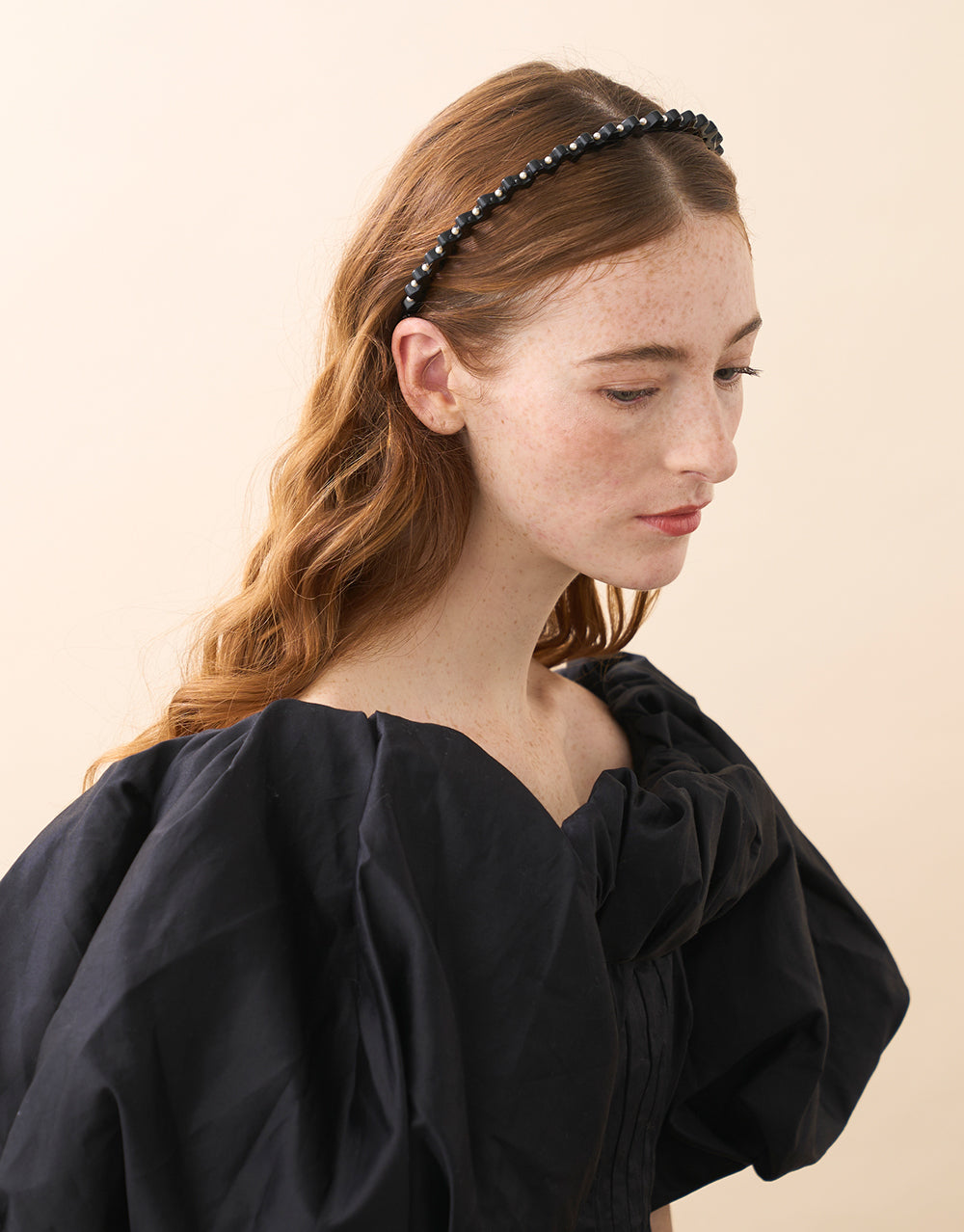 Couronnes Acetate and Pearls Wave Headband