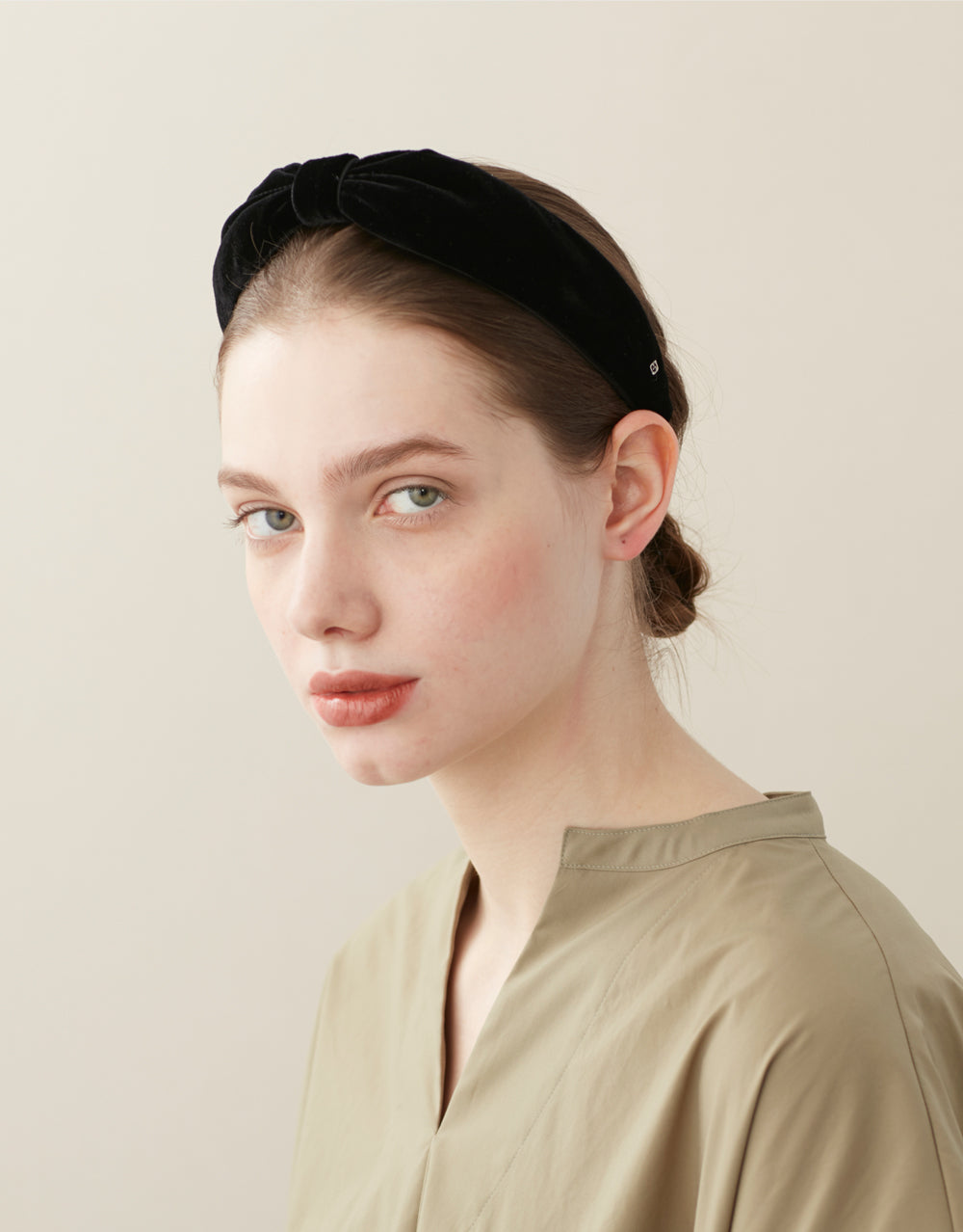 Adele Pleated Black Velvet Headband