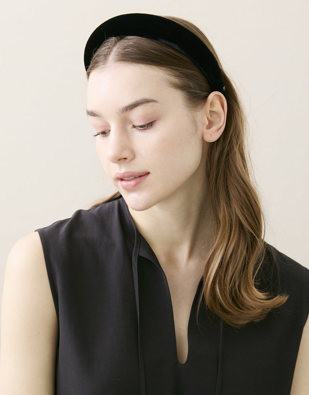 Victoria Padded Velvet Headband
